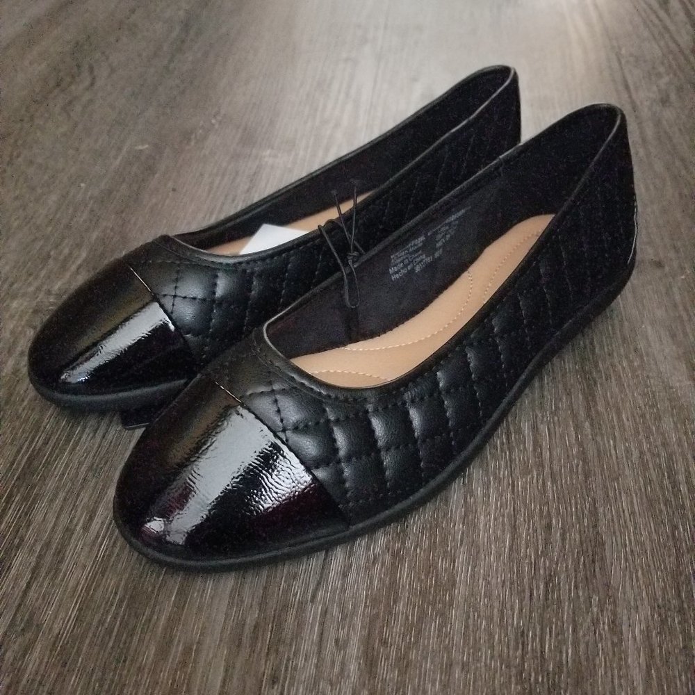 New! Women's Flats